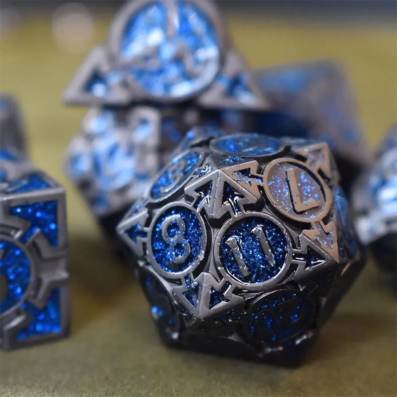 Metal Arrow Dice Tabletop Game Multi sided Metal Zinc Alloy Dice for Dungeons & Dragons D&D Cubes Polyhedral RPG Dices set D20
Metal Arrow Dice Tabletop Game Multi sided Metal Zinc Alloy Dice for Dungeons & Dragons D&D Cubes Polyhedral RPG Dices set D20