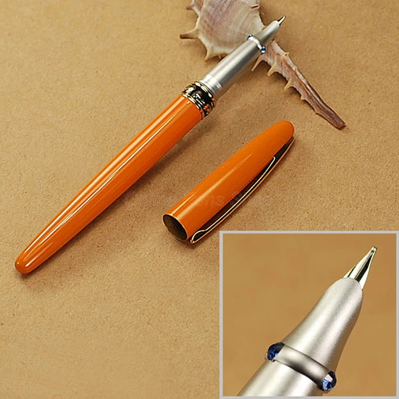 Перьевая ручка Crocodile 215 из черного и золотистого металла с тонким наконечником CR008
Перьевая ручка Crocodile 215 из черного и золотистого металла с тонким наконечником CR008