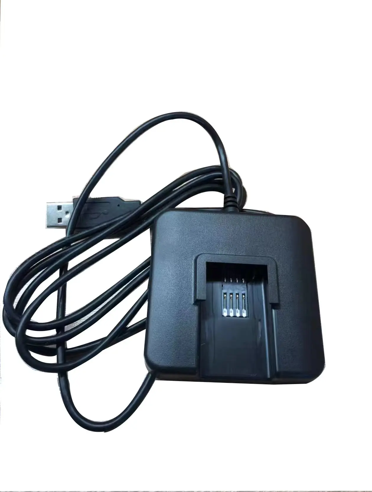 Fragrance chip activation tool is suitable for BMW G30/G11/X3-X7 and 3/5/7 Series models' ambient air filter resetter.
Fragrance chip activation tool is suitable for BMW G30/G11/X3-X7 and 3/5/7 Series models' ambient air filter resetter.