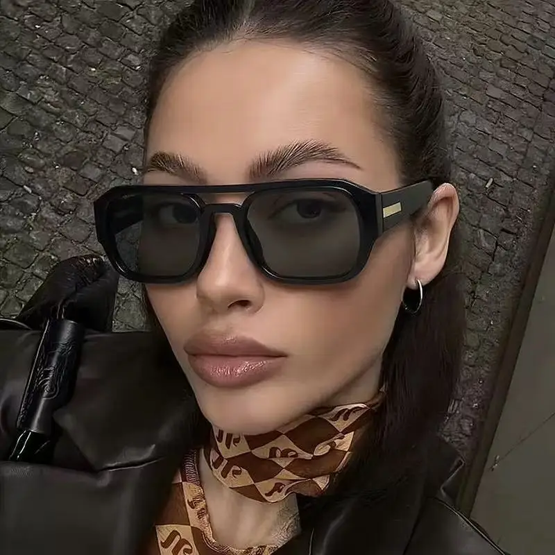 Fashion Square Double Bridge Pilot Sunglasses Women Trendy Hollow Rivet Design Sun Glasses for Men Casual Driving Shades Eyewear
Fashion Square Double Bridge Pilot Sunglasses Women Trendy Hollow Rivet Design Sun Glasses for Men Casual Driving Shades Eyewear