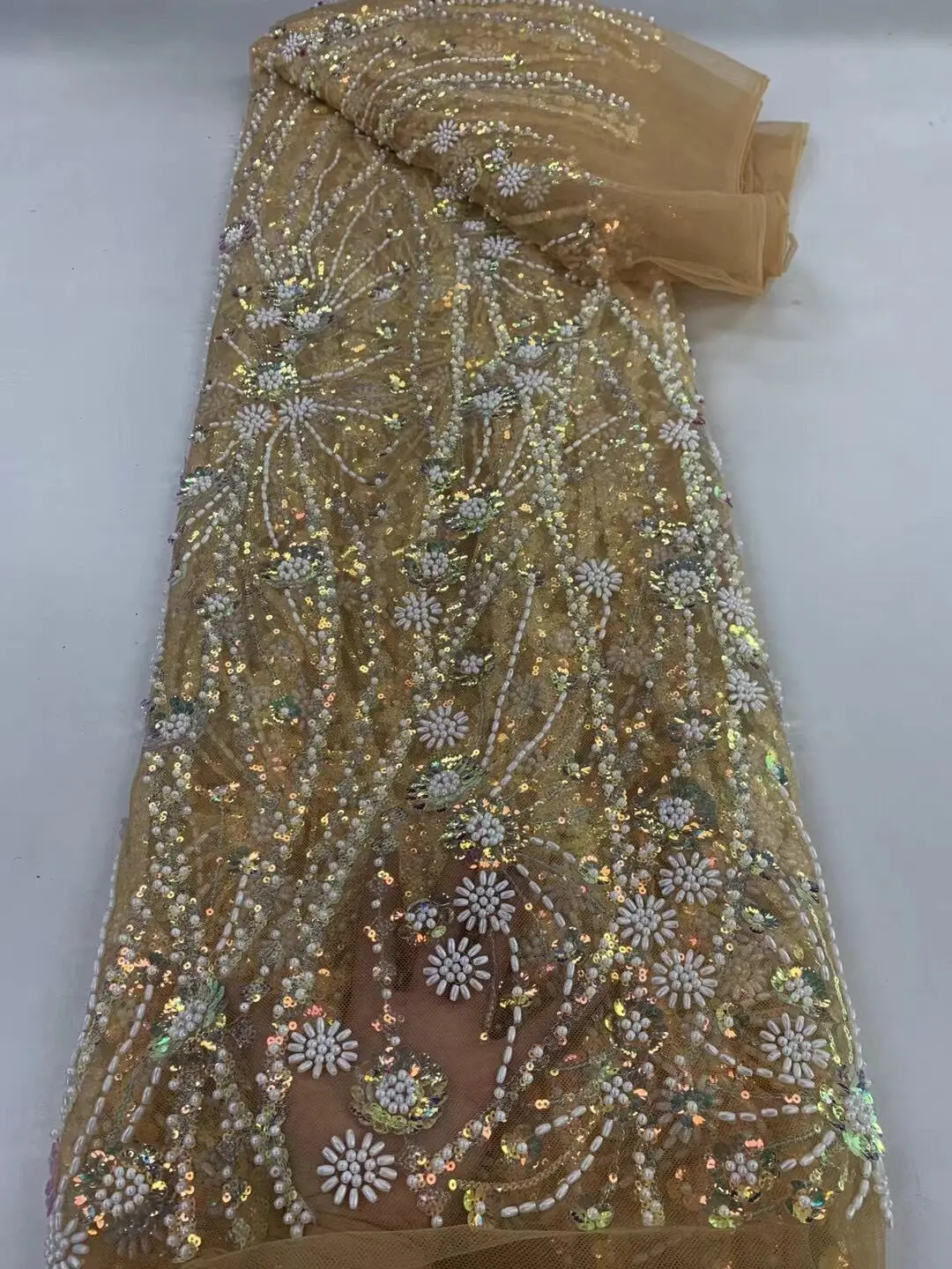 Hot Sale Nigerian Lace Fabric High Quality Lace S-14013611 French Tulle Lace With Sequins African Lace For Wedding
Hot Sale Nigerian Lace Fabric High Quality Lace S-14013611 French Tulle Lace With Sequins African Lace For Wedding