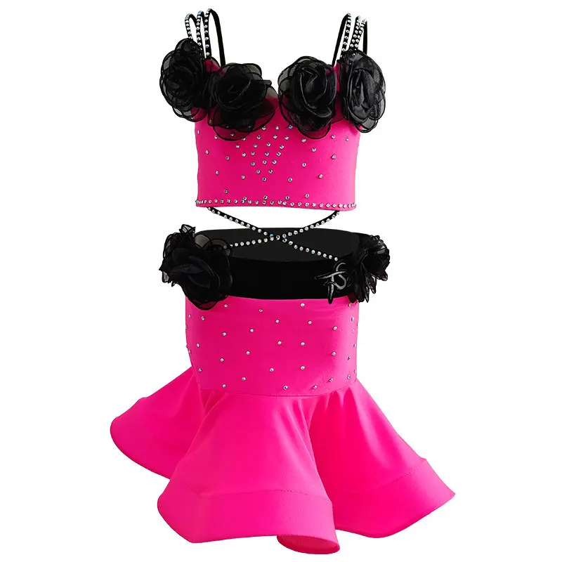 Детское розовое платье для латиноамериканских танцев (сальса, танго, румба) для девочек с черным декором в виде роз, костюм для выступлений по бальным танцам (сальса, ча-ча-ча)
Детское розовое платье для латиноамериканских танцев (сальса, танго, румба) для девочек с черным декором в виде роз, костюм для выступлений по бальным танцам (сальса, ча-ча-ча)