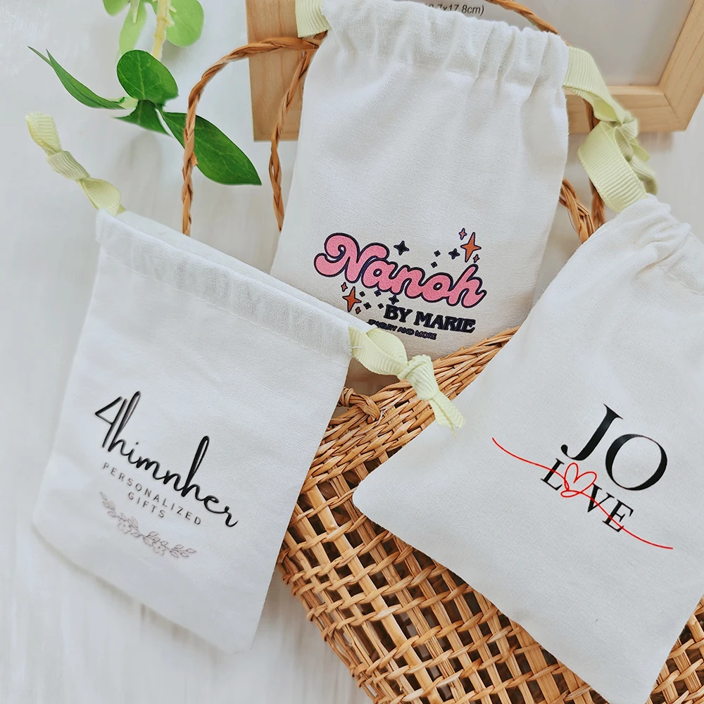 50pcs Little Muslin Bags Custom Logo Double Drawstring Ribbon White Cotton Jewelry Pouches Empty Sachet for Gift Wedding Party
50pcs Little Muslin Bags Custom Logo Double Drawstring Ribbon White Cotton Jewelry Pouches Empty Sachet for Gift Wedding Party