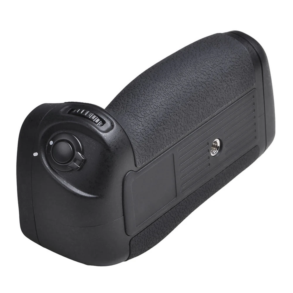 A39R-Vertical Battery Grip Holder for Nikon D750 DSLR Camera MB-D16 with EN-EL15 Battery or 6Pc AA Batteries
A39R-Vertical Battery Grip Holder for Nikon D750 DSLR Camera MB-D16 with EN-EL15 Battery or 6Pc AA Batteries