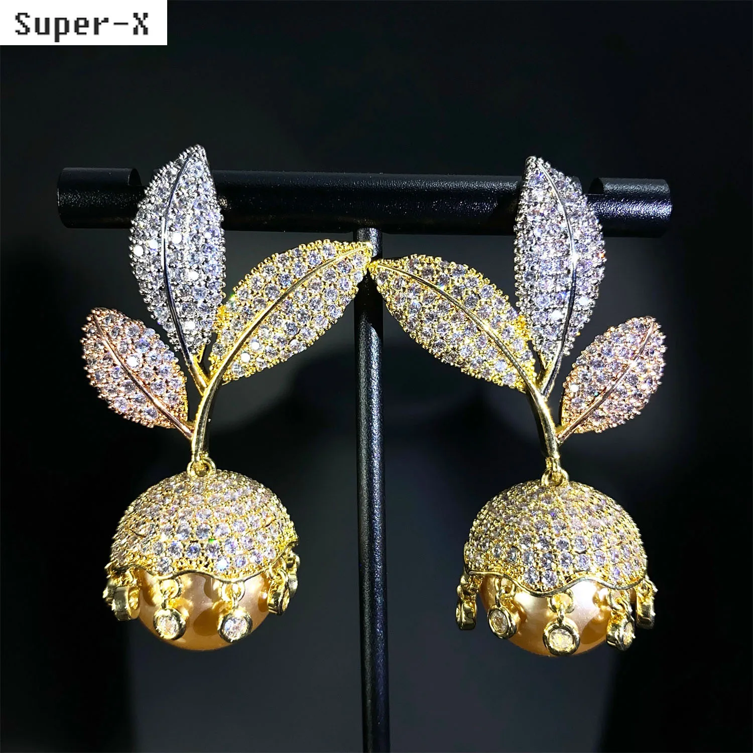 unique earrings zircon pearl pendant gold color leaf earrings for wedding bridal evening party gown jewelry women gift wholesale
unique earrings zircon pearl pendant gold color leaf earrings for wedding bridal evening party gown jewelry women gift wholesale