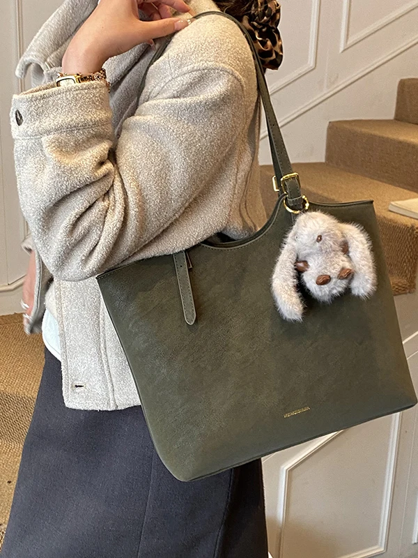 Tote Bag Women Large Capaci Commuter Single oulder Plu Decor Handbag 2025 New Trendy Big Bag Casual Simple Sle
Tote Bag Women Large Capaci Commuter Single oulder Plu Decor Handbag 2025 New Trendy Big Bag Casual Simple Sle