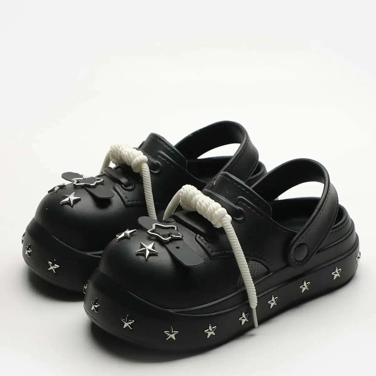 Couple's Garden Shoes For Women 2025 New Summer Hollow out DIY Thick Soled Anti Slip External Wear Brand EVA Sandals
Couple's Garden Shoes For Women 2025 New Summer Hollow out DIY Thick Soled Anti Slip External Wear Brand EVA Sandals