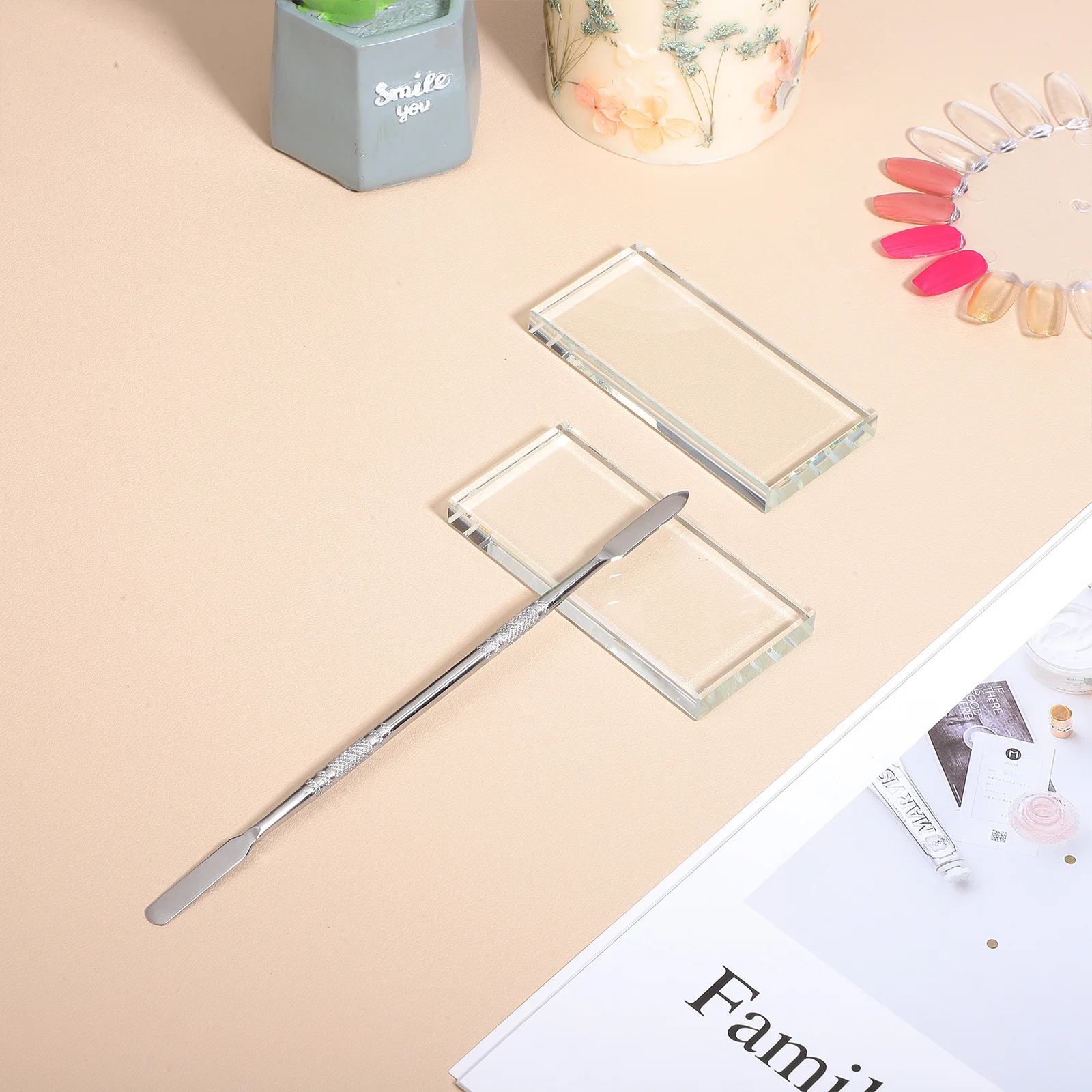 3Pcs Glass Nail Art Palette Clear Mixing Board for Acrylic Paint Polish with Stainless Steel Dual Head Cuticle Pusher
3Pcs Glass Nail Art Palette Clear Mixing Board for Acrylic Paint Polish with Stainless Steel Dual Head Cuticle Pusher