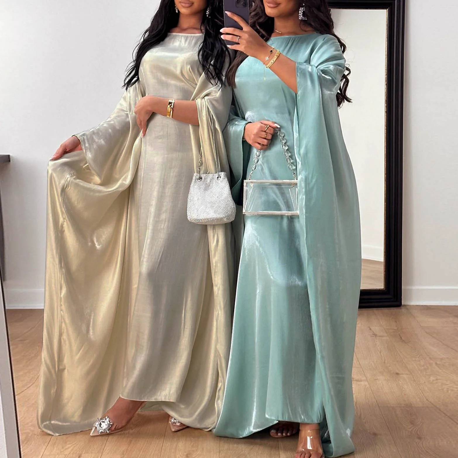 New Arrival Manufacturer Eid Mubarak Batwing Dubai Butterfly Satin Abaya clothes for muslim women kaftan muslim abaya
New Arrival Manufacturer Eid Mubarak Batwing Dubai Butterfly Satin Abaya clothes for muslim women kaftan muslim abaya