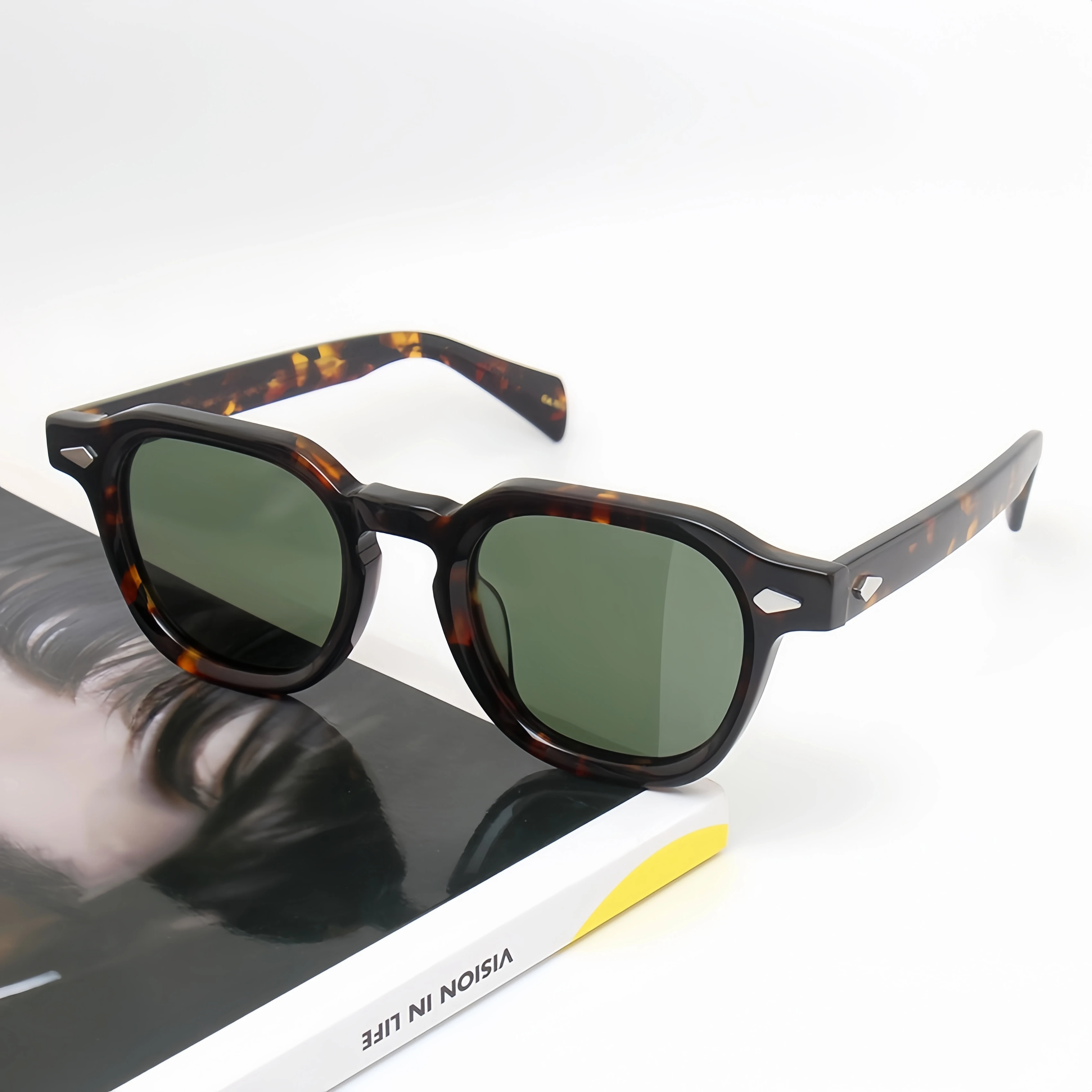 MOSCO Style DOLT Square Sunglasses, Retro Classic Polarized Acetate for man an women, High Quality UV400 Protection
MOSCO Style DOLT Square Sunglasses, Retro Classic Polarized Acetate for man an women, High Quality UV400 Protection