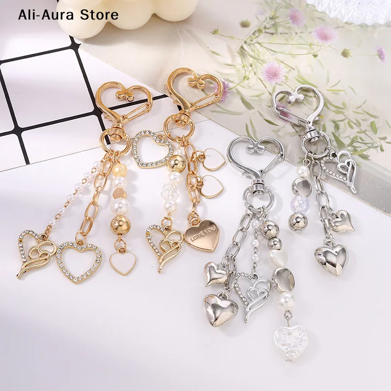 1Pcs Cute Imitation Pearl Keychain Metal Love Heart Bow Pendant Keyrings For Women Car Key Holder Handbag Key Chains DIY Gifts
1Pcs Cute Imitation Pearl Keychain Metal Love Heart Bow Pendant Keyrings For Women Car Key Holder Handbag Key Chains DIY Gifts