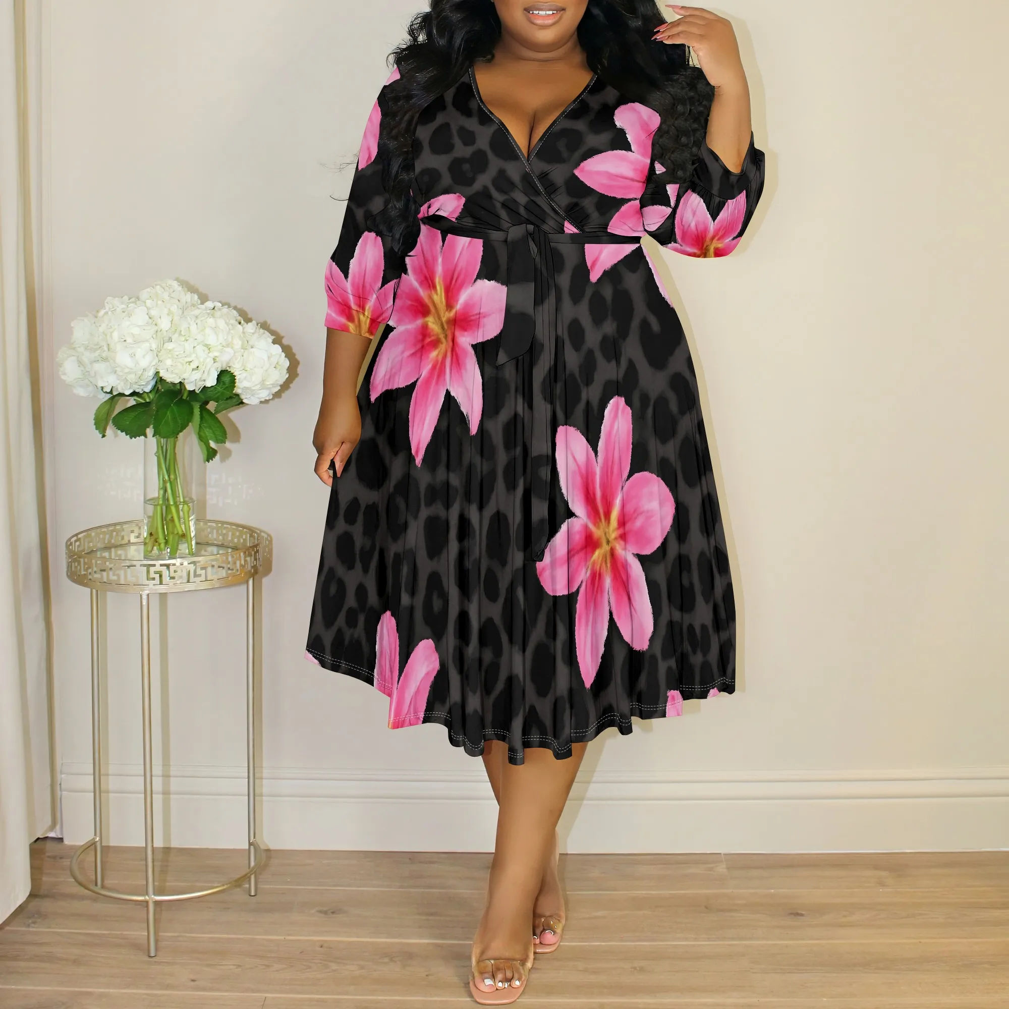 Plus Size Floral & Leopard Print Women's Dress 2025 New Arrival V-Neck XL-6XL Chic for Tropical Getaways & Casual Gatherings
Plus Size Floral & Leopard Print Women's Dress 2025 New Arrival V-Neck XL-6XL Chic for Tropical Getaways & Casual Gatherings