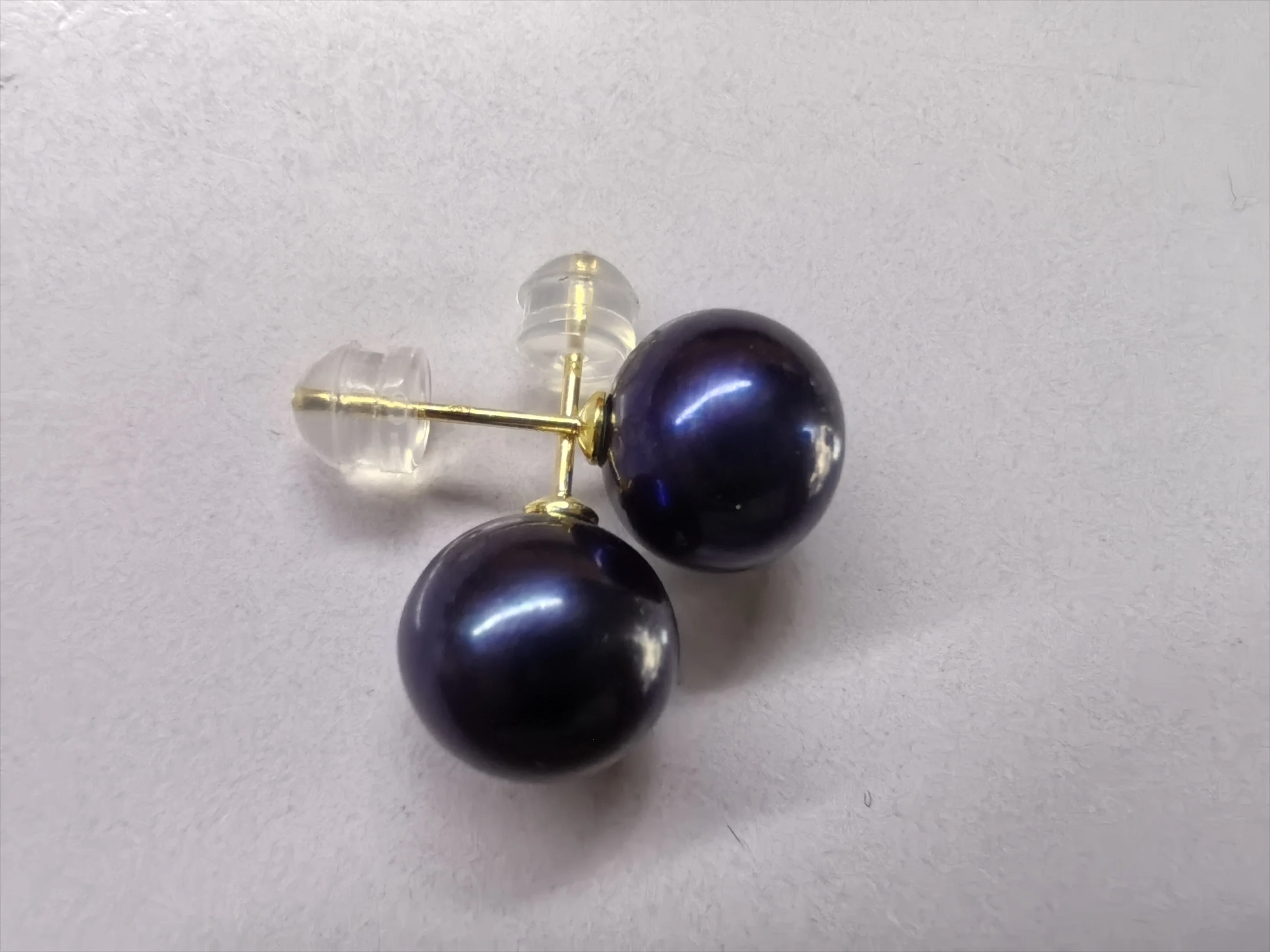 Natural AAAA 9-10mm 10-11mm Round Tahiti Black Pearl Earrings 925s {Physical Photo}
Natural AAAA 9-10mm 10-11mm Round Tahiti Black Pearl Earrings 925s {Physical Photo}
