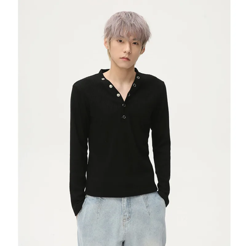 SYUHGFA Men's Wear Button Design T-shirts V-neck Knitting Solid Color Tops Korean Style Long Sleeved Loose Male Tee 2025 Spring
SYUHGFA Men's Wear Button Design T-shirts V-neck Knitting Solid Color Tops Korean Style Long Sleeved Loose Male Tee 2025 Spring
