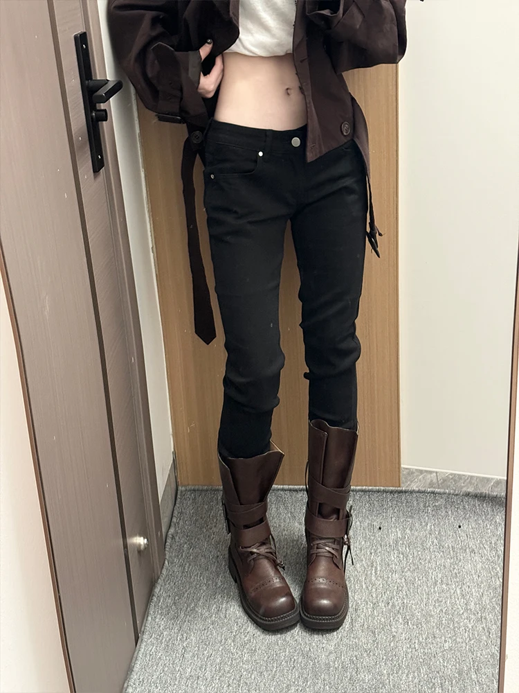 American Y2K Millennium Style Low Waist Denim Jeans Women's Retro Black Slimming Floor-Length Pants
American Y2K Millennium Style Low Waist Denim Jeans Women's Retro Black Slimming Floor-Length Pants