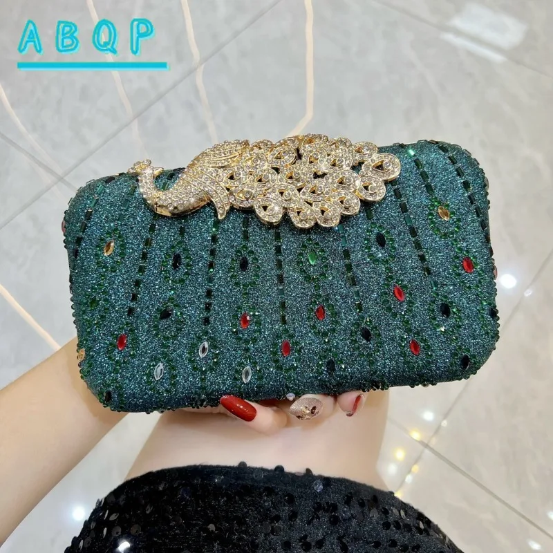 Evening Clutch Luxury Brand Diamond-encrusted Sparkling Dinner Party Clutch for Women Women’s Diamond-Encrusted Shoulder Bag
Evening Clutch Luxury Brand Diamond-encrusted Sparkling Dinner Party Clutch for Women Women’s Diamond-Encrusted Shoulder Bag
