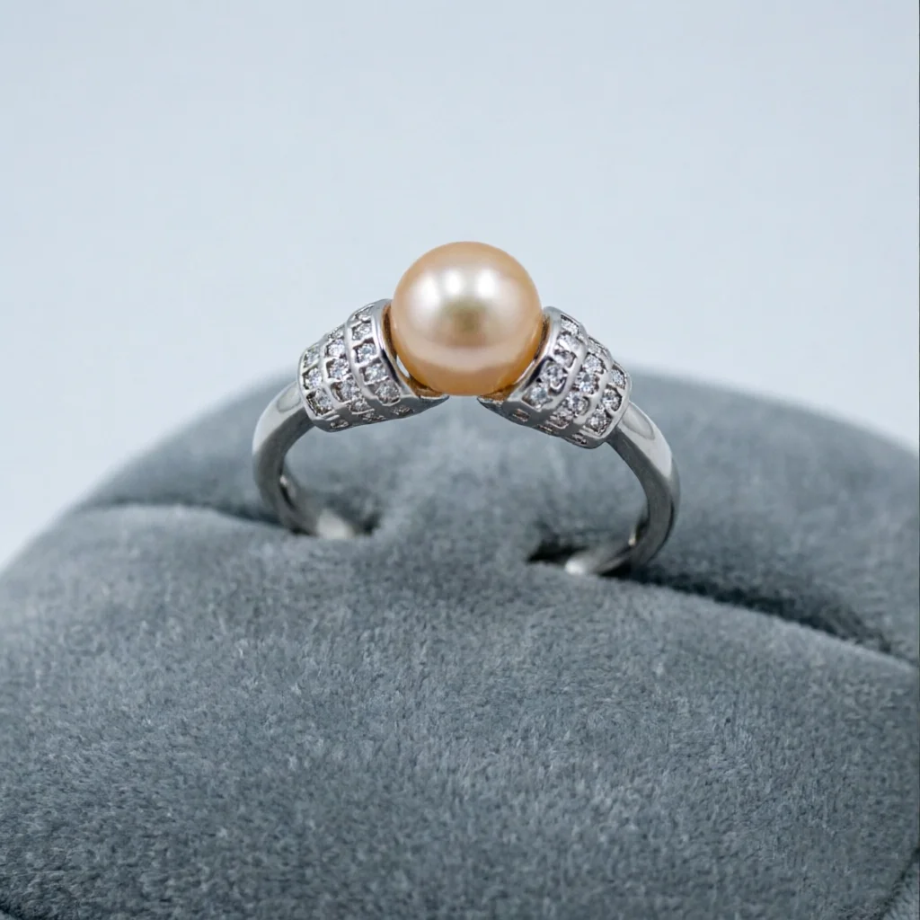 Retro Devil's Eye Pearl Ring 5A Unique Shiny Golden Orange Pearl Jewelry for Women Wedding Birthday Valentine's Day Gift Box Set
Retro Devil's Eye Pearl Ring 5A Unique Shiny Golden Orange Pearl Jewelry for Women Wedding Birthday Valentine's Day Gift Box Set