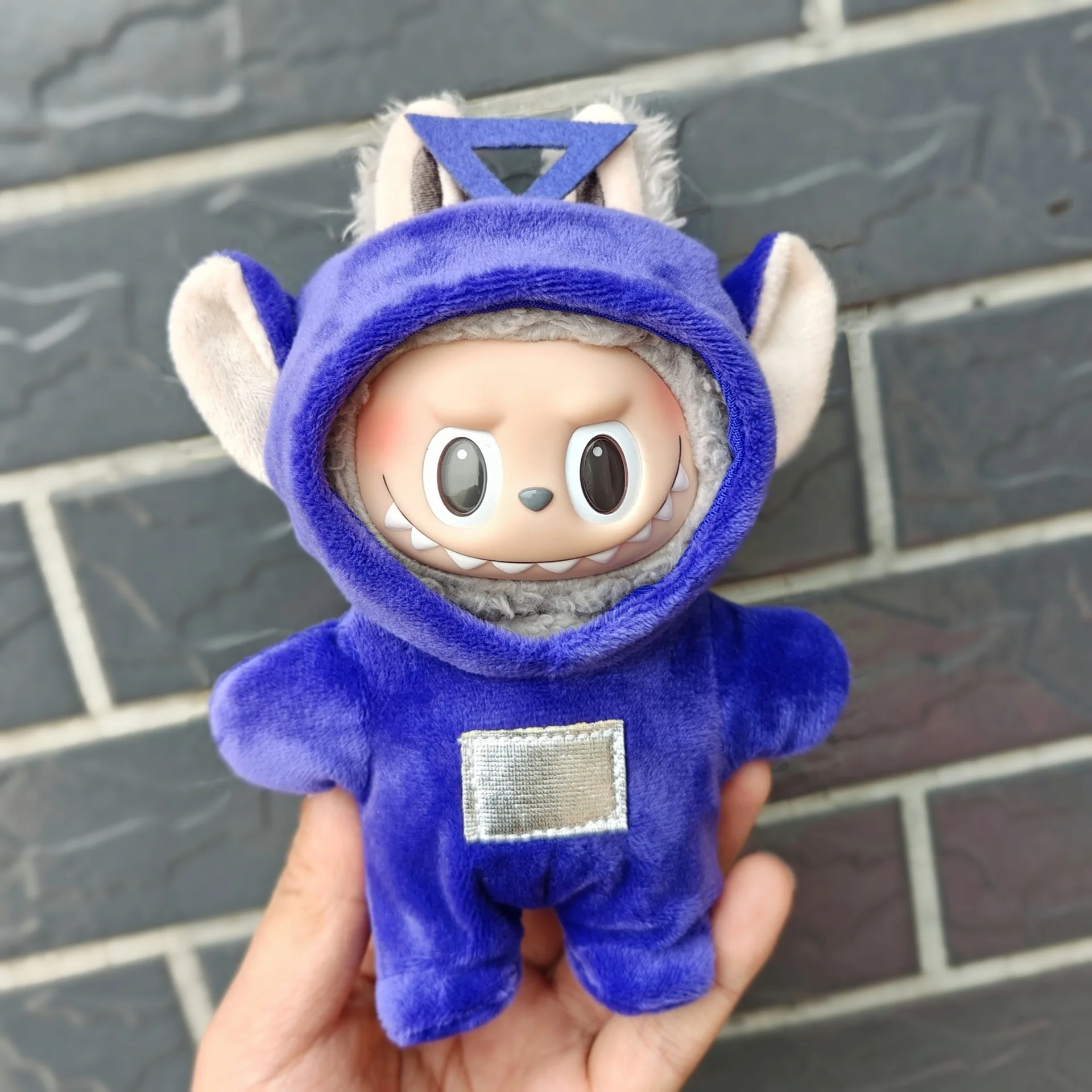 Cute Teletubbies Accessories and Overalls Set 17CM Pendant Labubu Doll 17cm Labubu Generation 1 2 and 3 Macaron Color Set
Cute Teletubbies Accessories and Overalls Set 17CM Pendant Labubu Doll 17cm Labubu Generation 1 2 and 3 Macaron Color Set