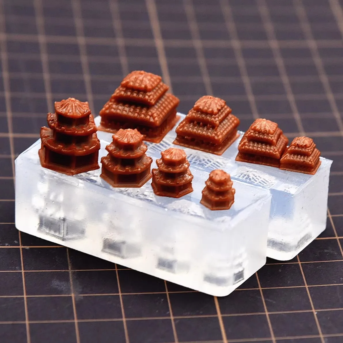 Chinese Style Miniature Moon Cake Silicone Mold Resin Clay Mini Handicraft Fasting DIY tools
Chinese Style Miniature Moon Cake Silicone Mold Resin Clay Mini Handicraft Fasting DIY tools