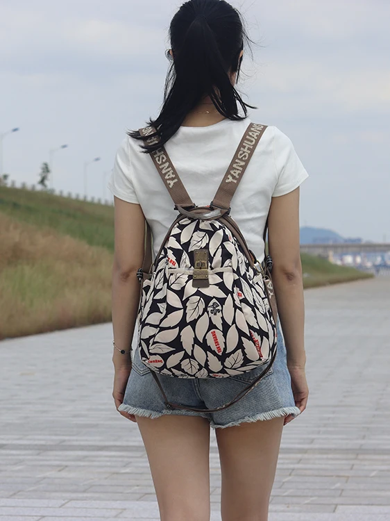 Fashionable Retro Style Medium Size Double Shoulder Backpack Travel Bag for Women Youth Zipper Closure Multifunctional Korean...
Fashionable Retro Style Medium Size Double Shoulder Backpack Travel Bag for Women Youth Zipper Closure Multifunctional Korean...