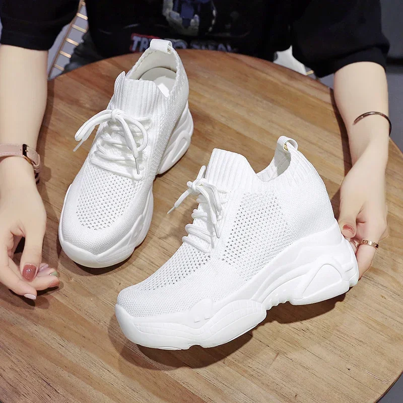 Pop XJRHXJR Size 34-40 Women White Sneakers Platform Shoes Woman Pumps Autumn Tennis Shoes Summer Heels Shoes Height Increasing
Pop XJRHXJR Size 34-40 Women White Sneakers Platform Shoes Woman Pumps Autumn Tennis Shoes Summer Heels Shoes Height Increasing