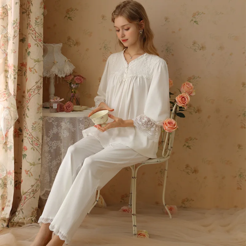 Cotton Women Pijama Set Three Quarter Sleeve Solid Ladies Sleepwear 2 Pcs with Pant Sweet V Neck Princess Homewear for Female
Cotton Women Pijama Set Three Quarter Sleeve Solid Ladies Sleepwear 2 Pcs with Pant Sweet V Neck Princess Homewear for Female