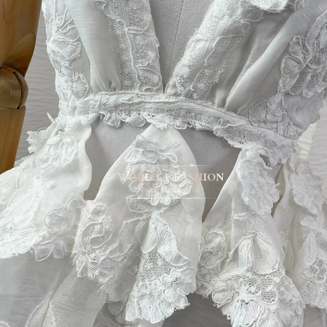 Linen Silk High Quality White Sleeveless Sweetheart Neck Hollow Lace Ruffles Cascading Women Blouse Tops
Linen Silk High Quality White Sleeveless Sweetheart Neck Hollow Lace Ruffles Cascading Women Blouse Tops