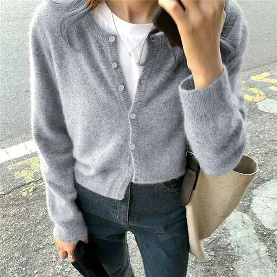 Plain Button Front Cardigan Casual Long Sleeve Round Neck Knitwear for Women Fashion Women's Knit Clothing Spring Clothes
Plain Button Front Cardigan Casual Long Sleeve Round Neck Knitwear for Women Fashion Women's Knit Clothing Spring Clothes