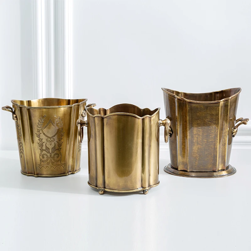 American Brass Restaurant Decorations Red Wine Champagne Ice Bucket Vintage Flower Bucket Vase Flower Ware
American Brass Restaurant Decorations Red Wine Champagne Ice Bucket Vintage Flower Bucket Vase Flower Ware