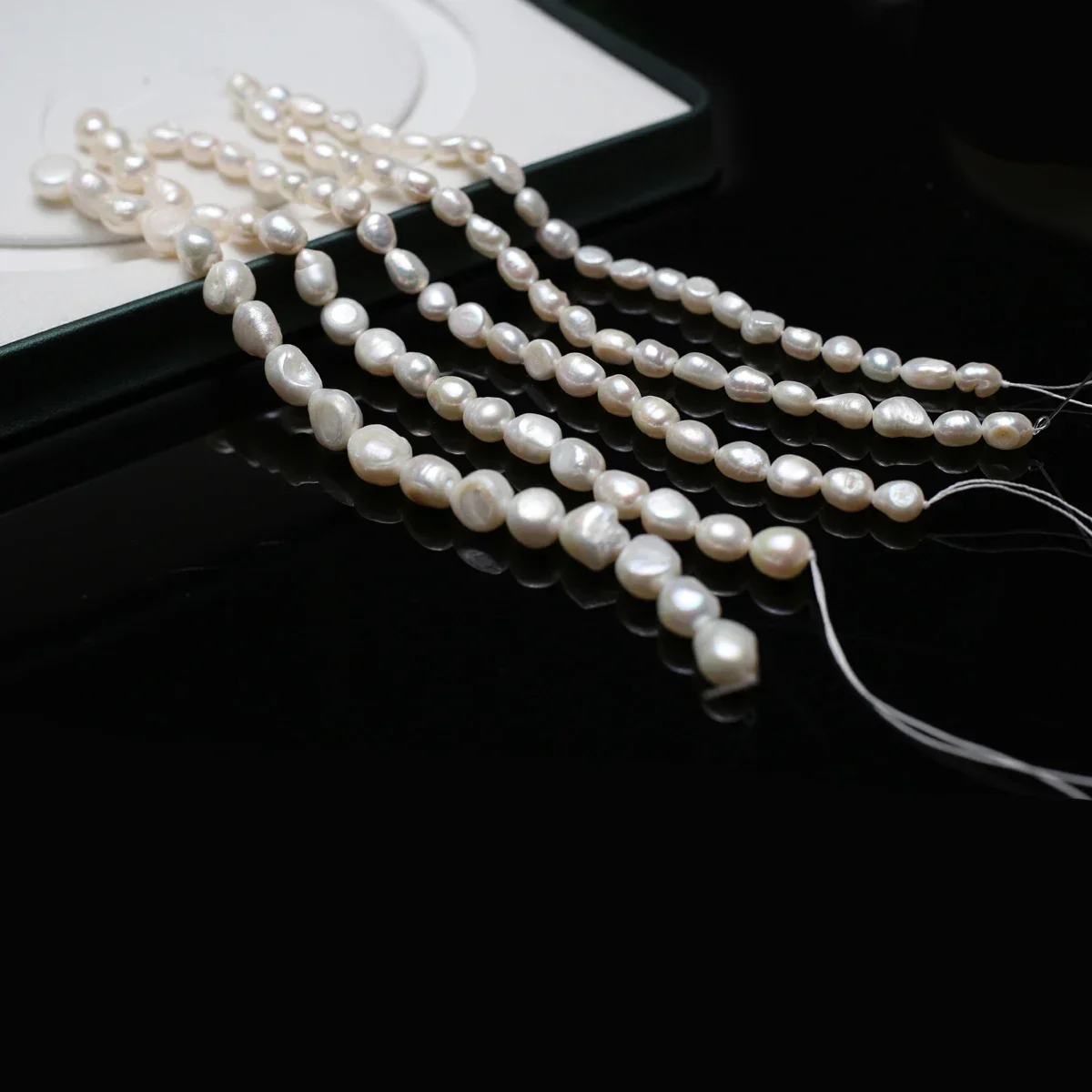 AA 18cm Hand-Selected Natural Freshwater Irregular Pearl Bead Straight Hole Gift Jewelry Make DIY Necklace Bracelet Accessories
AA 18cm Hand-Selected Natural Freshwater Irregular Pearl Bead Straight Hole Gift Jewelry Make DIY Necklace Bracelet Accessories