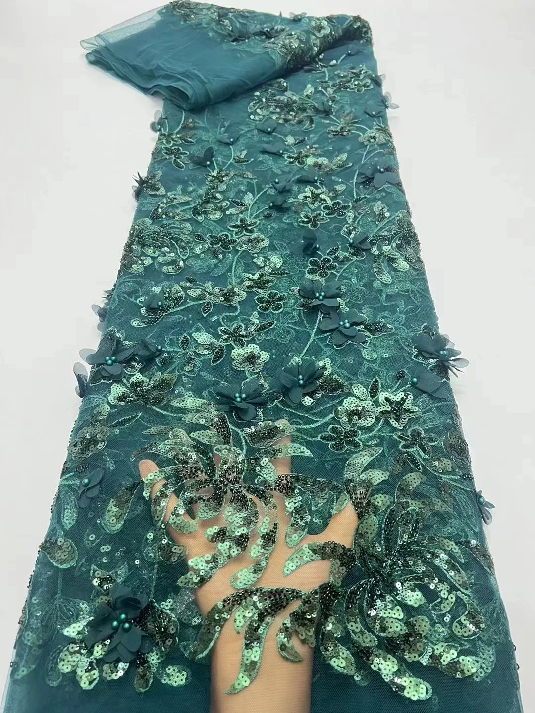 Latest African Lace Fabric 2024 High Quality Embroidery 3d French Tulle Nigerian Lace Fabric 5 Yards for Wedding Party Dress
Latest African Lace Fabric 2024 High Quality Embroidery 3d French Tulle Nigerian Lace Fabric 5 Yards for Wedding Party Dress