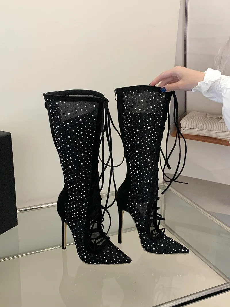 2026 New High Heel Cool Boots for Women Black Pointed Lace Hot Diamond Strap High Heel Long Boots for Women
2026 New High Heel Cool Boots for Women Black Pointed Lace Hot Diamond Strap High Heel Long Boots for Women