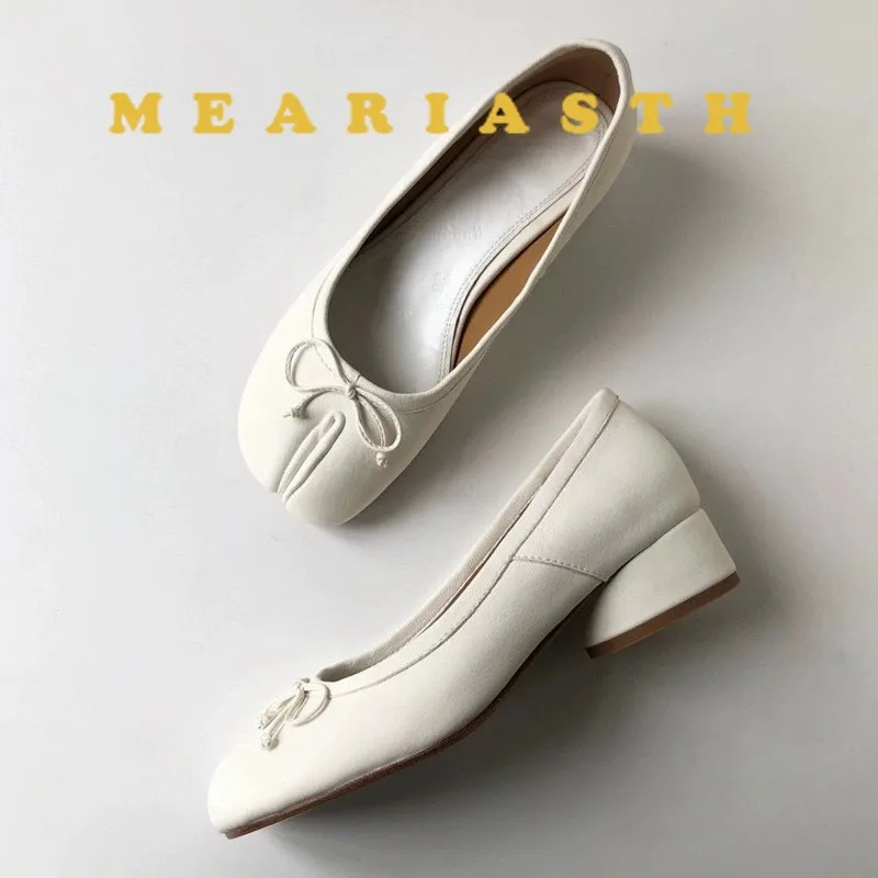 Women Split Toe Tabi bowknot Pumps Woman 5cm thick Heels Mary Janes Round High Heel Shoes Buckle Strap Shallow Sandals Shoes
Women Split Toe Tabi bowknot Pumps Woman 5cm thick Heels Mary Janes Round High Heel Shoes Buckle Strap Shallow Sandals Shoes