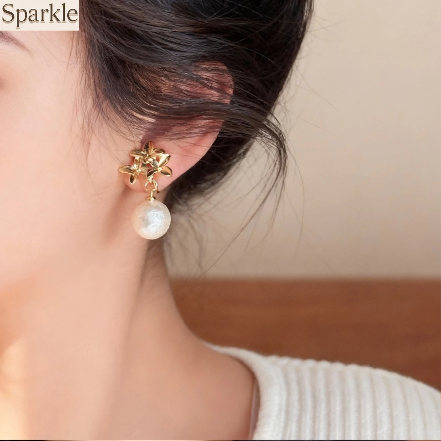 Vintage French Pearl Ear Cuff Western Style Clip-On Earrings Elegant Splicing Personality Pearl Decorated Jewelry Accessory
Vintage French Pearl Ear Cuff Western Style Clip-On Earrings Elegant Splicing Personality Pearl Decorated Jewelry Accessory