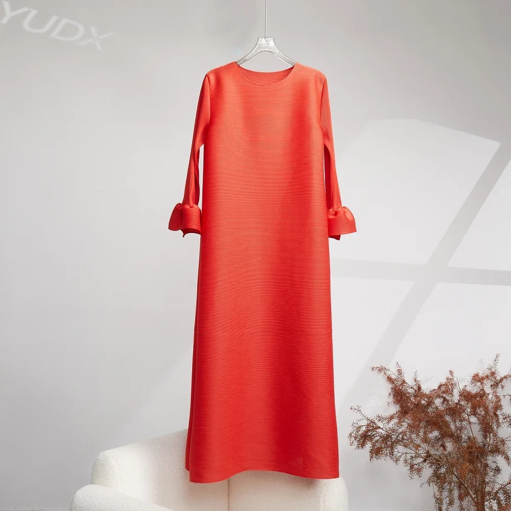 YUDX Miyake Pleated Long Flared Sleeve Dress Women's Casual Loose Large Size New Chinese A-line Dress 2023 Early Autumn New
YUDX Miyake Pleated Long Flared Sleeve Dress Women's Casual Loose Large Size New Chinese A-line Dress 2023 Early Autumn New