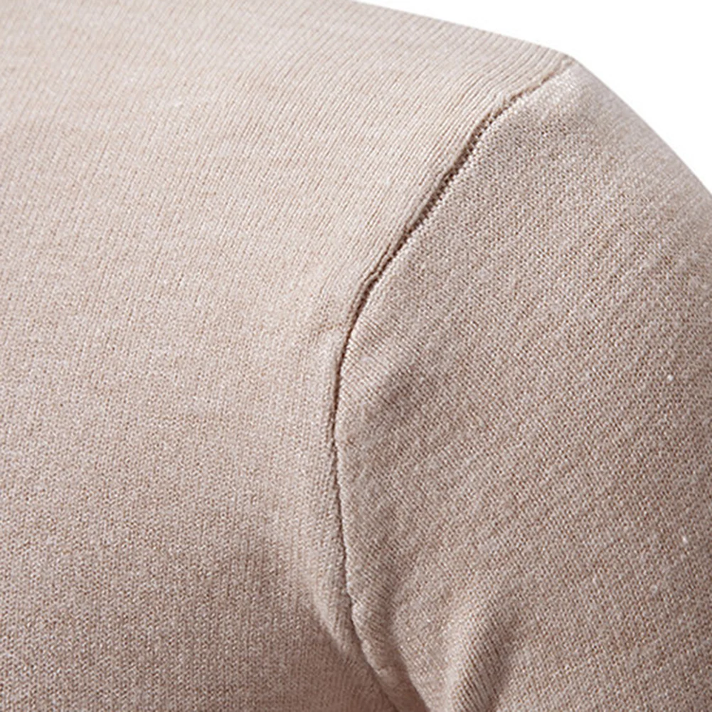 Autumn Mens Thin Sweaters Casual Solid Color Turtleneck Sweater Pullovers Slim Fit Wither Knitwear Sweatshirts 
Autumn Mens Thin Sweaters Casual Solid Color Turtleneck Sweater Pullovers Slim Fit Wither Knitwear Sweatshirts