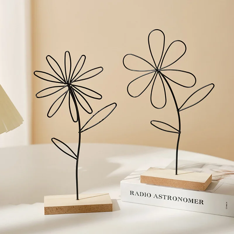 Creative Iron Art Ornament, Nordic Style Floral Sculpture for Living Room Tabletop Decor
Creative Iron Art Ornament, Nordic Style Floral Sculpture for Living Room Tabletop Decor