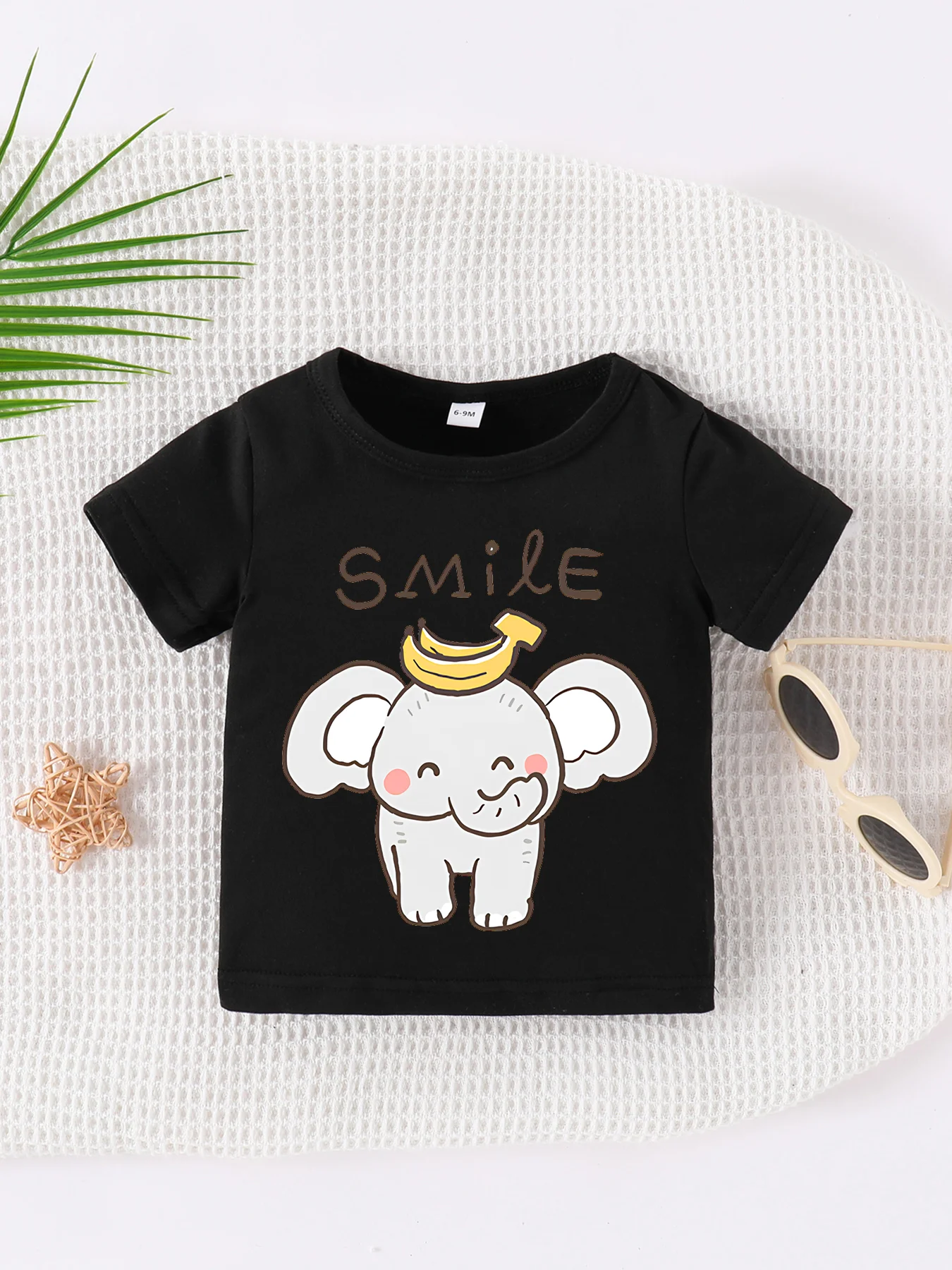 0-3-year-old Summer New Newborn Boys and Girls Baby Solid Color Print Pullover Round Neck Short Sleeve T-shirt
0-3-year-old Summer New Newborn Boys and Girls Baby Solid Color Print Pullover Round Neck Short Sleeve T-shirt