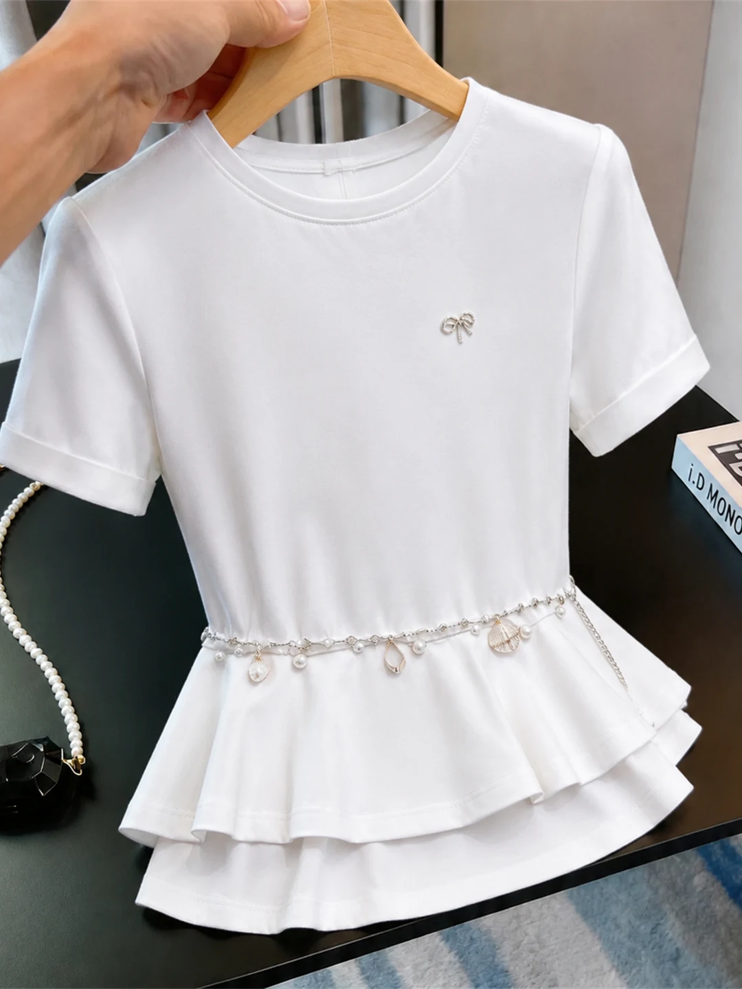 Summer Soft Style round Neck Short Sleeve T-Shirt Commute Good Looking Women's Shirt Poetic Lin Brand Korean Version Straight...
Summer Soft Style round Neck Short Sleeve T-Shirt Commute Good Looking Women's Shirt Poetic Lin Brand Korean Version Straight...