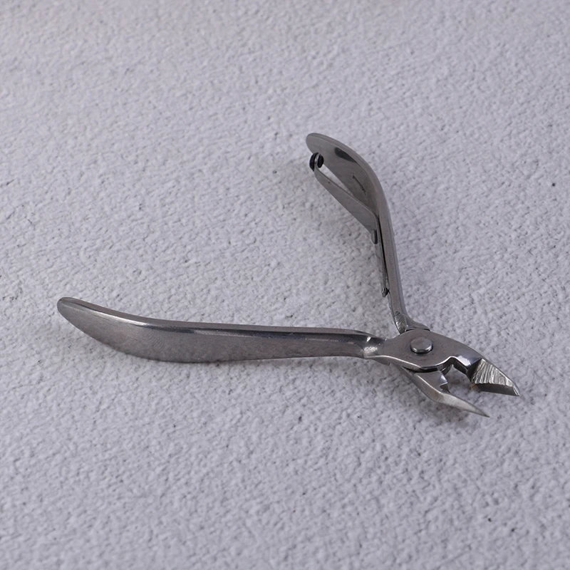 Кусачки для кутикулы, маникюрные и педикюрные инструменты из нержавеющей стали A
Кусачки для кутикулы, маникюрные и педикюрные инструменты из нержавеющей стали A