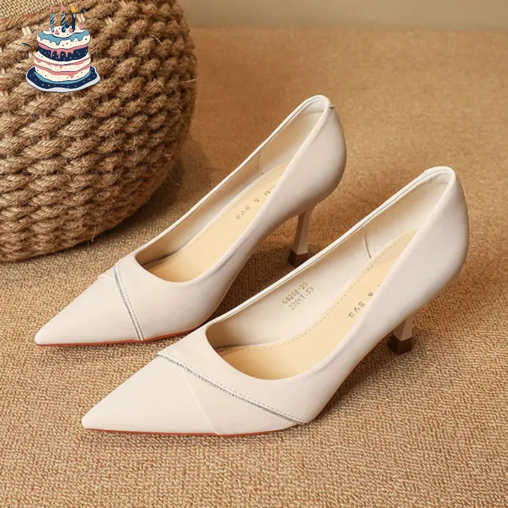 Hot selling women's pointed single shoe with hollowed out comfortable heel
Hot selling women's pointed single shoe with hollowed out comfortable heel