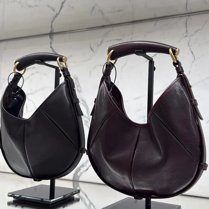 Luxury Soft Leather Crescent Underarm Bag High-end Large Capacity Shoulder Handbag Stylish Urban Simple Commuter Purse For Women
Luxury Soft Leather Crescent Underarm Bag High-end Large Capacity Shoulder Handbag Stylish Urban Simple Commuter Purse For Women