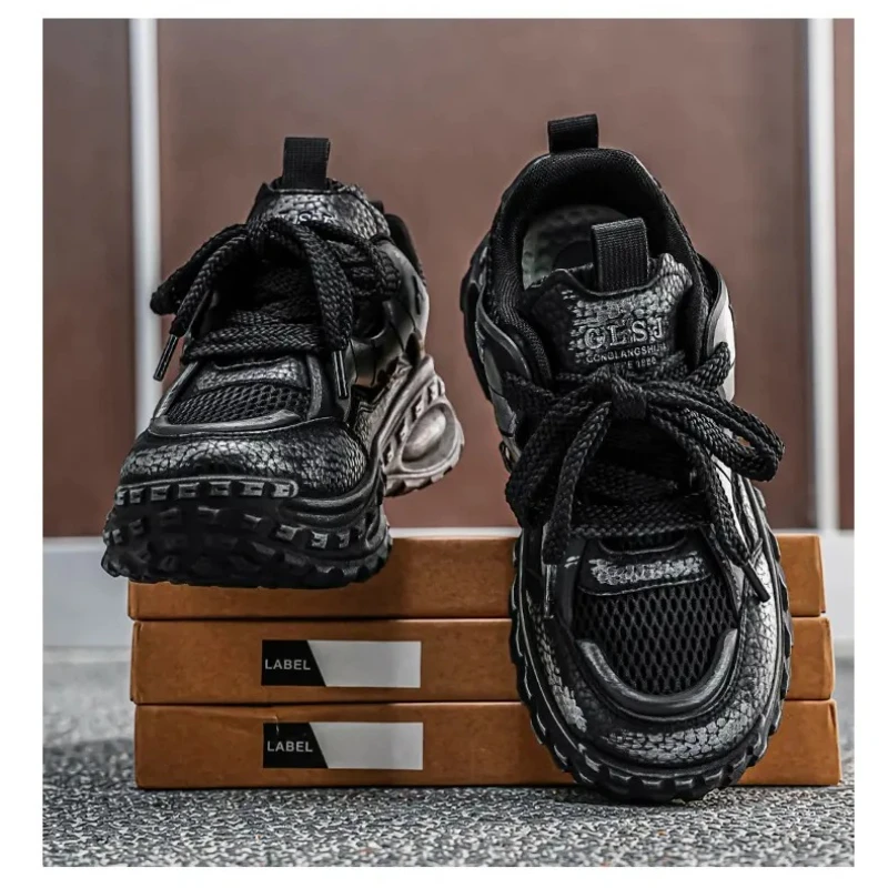 Men's new thick soled height increasing sports and leisure shoes
Men's new thick soled height increasing sports and leisure shoes