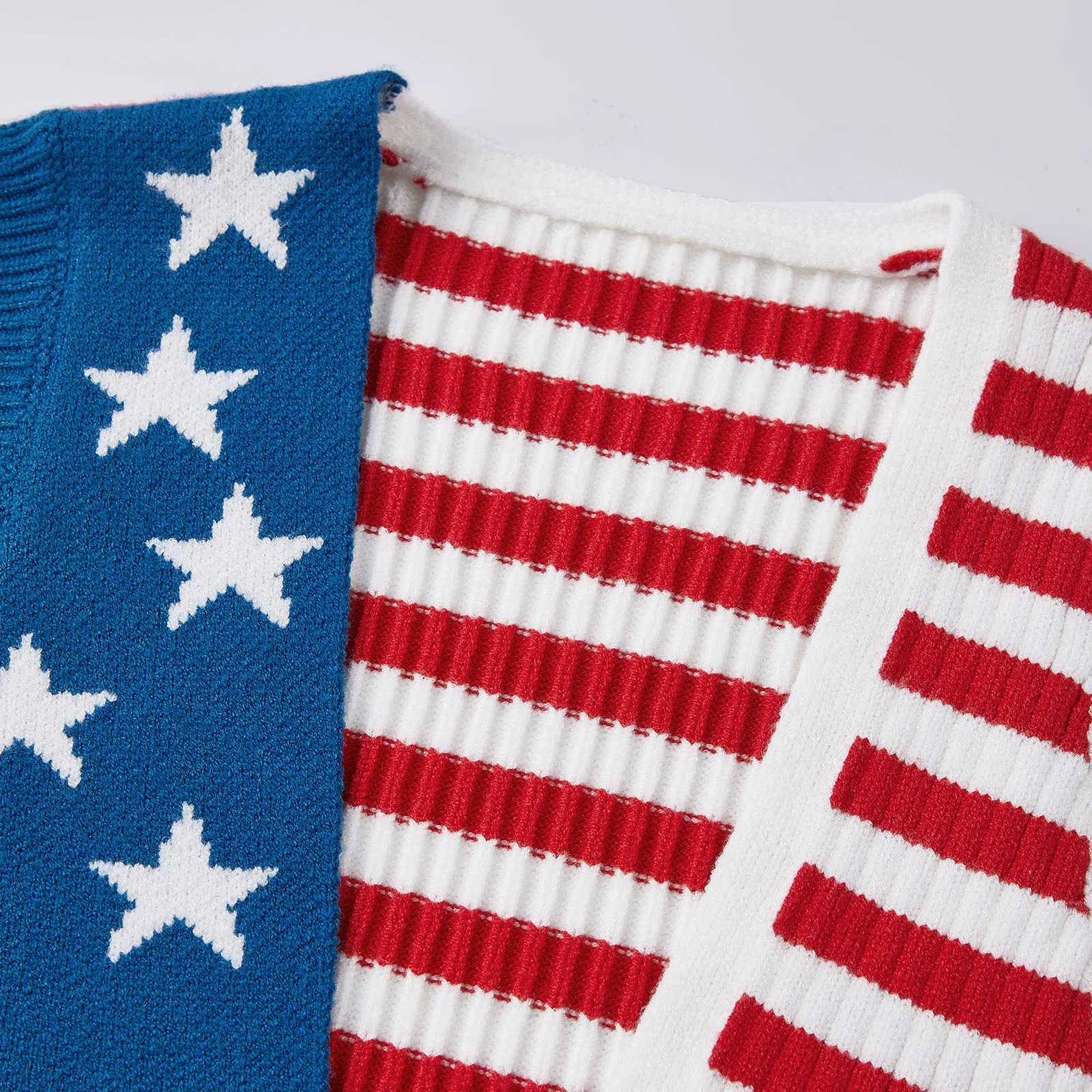 Women 4th of July Knitted Outfits Star Stripe V-Neck Cropped Tank Tops and High-Waisted Shorts for Club Streetwear
Women 4th of July Knitted Outfits Star Stripe V-Neck Cropped Tank Tops and High-Waisted Shorts for Club Streetwear