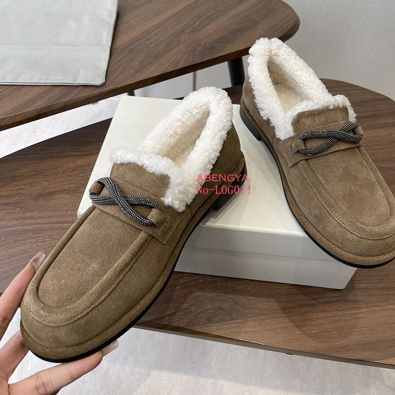 2025 Designer Black Suede Wool Flat Loafers Shoes Women Warm Fur Shoes Winter Casual Vacation Walking Shoes Woman 2025
2025 Designer Black Suede Wool Flat Loafers Shoes Women Warm Fur Shoes Winter Casual Vacation Walking Shoes Woman 2025