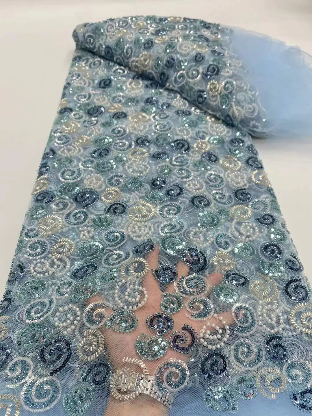 African Heavy Beaded Lace Fabric 2025 High Quality Nigerian Sequin Groom Lace French Tulle Fabric For Wedding Party Dress Sewing
African Heavy Beaded Lace Fabric 2025 High Quality Nigerian Sequin Groom Lace French Tulle Fabric For Wedding Party Dress Sewing