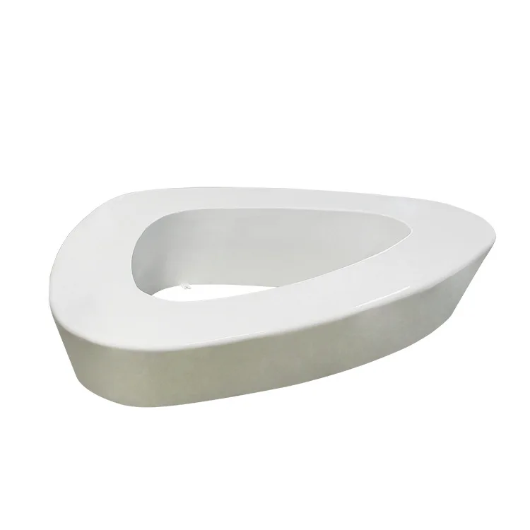 FRP special-shaped planting flower pond, white triangular tree pond, outdoor garden landscape installation
FRP special-shaped planting flower pond, white triangular tree pond, outdoor garden landscape installation