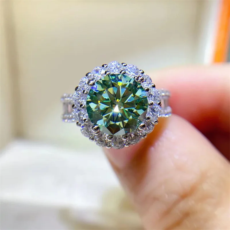 Luxury Platinum Solid Platinum PT950 Women's Ring Diamond Green 3-carat Fashion Party Jewelry
Luxury Platinum Solid Platinum PT950 Women's Ring Diamond Green 3-carat Fashion Party Jewelry