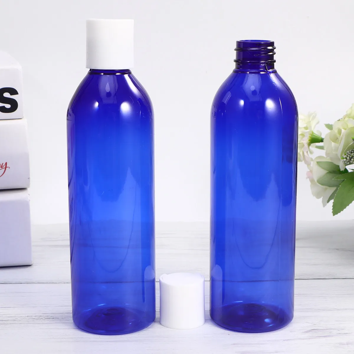 6Pcs Portable Press Lid Travel Bottles Containers Empty Bottle for Shampoo Lotion Body Wash Refillable Travel Storage
6Pcs Portable Press Lid Travel Bottles Containers Empty Bottle for Shampoo Lotion Body Wash Refillable Travel Storage