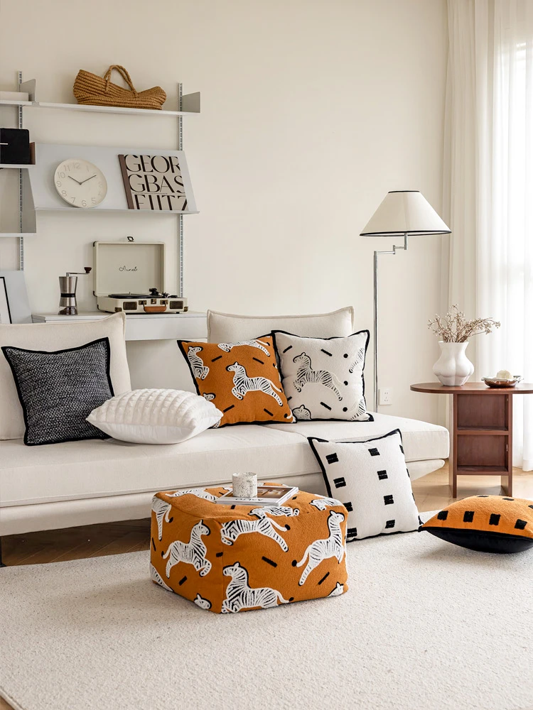 Nordic Style Orange Sofa Pillowcase Bedroom Window Headboard Backrest Cushion Black White Home Decorative Square Pillow
Nordic Style Orange Sofa Pillowcase Bedroom Window Headboard Backrest Cushion Black White Home Decorative Square Pillow